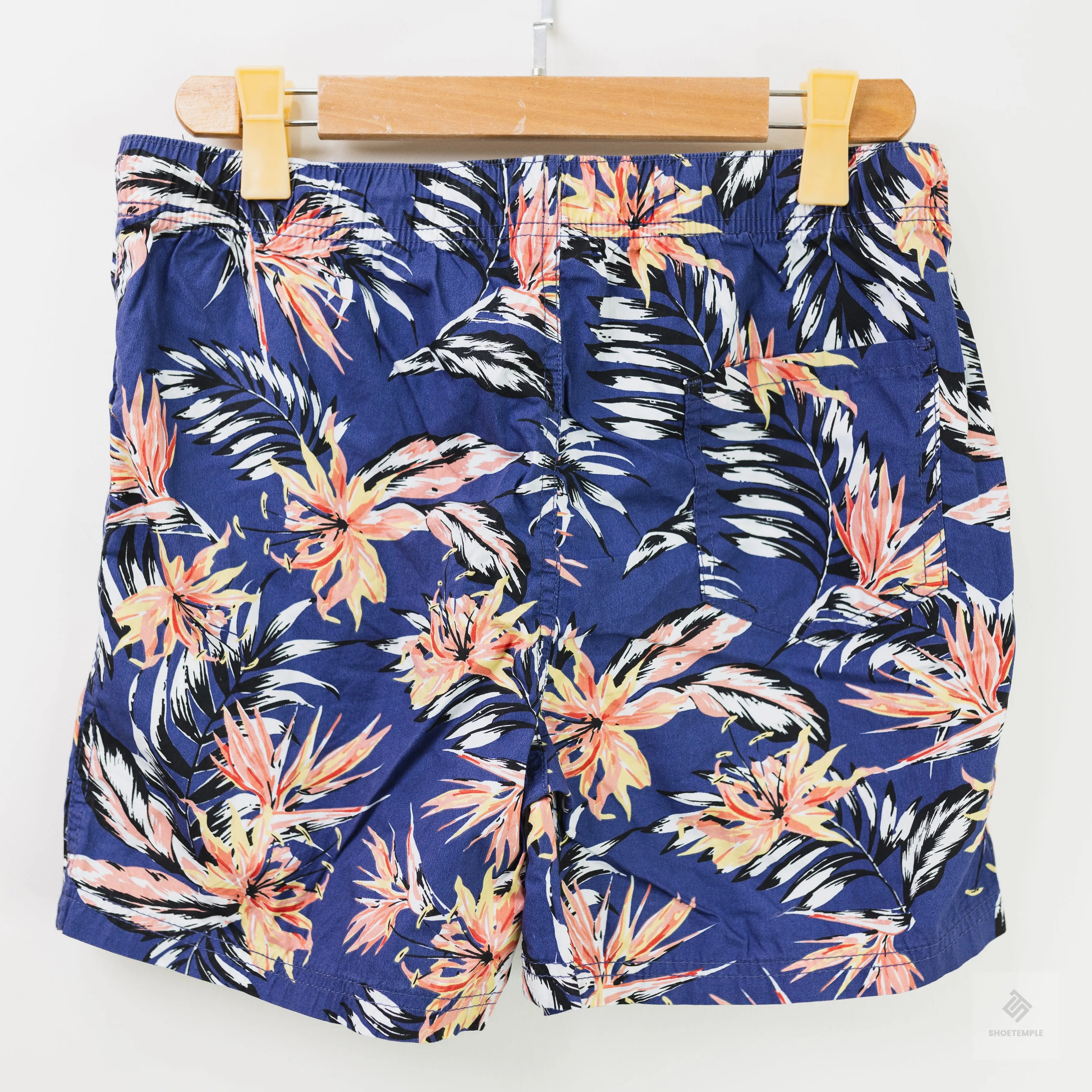 Mantaray Shorts