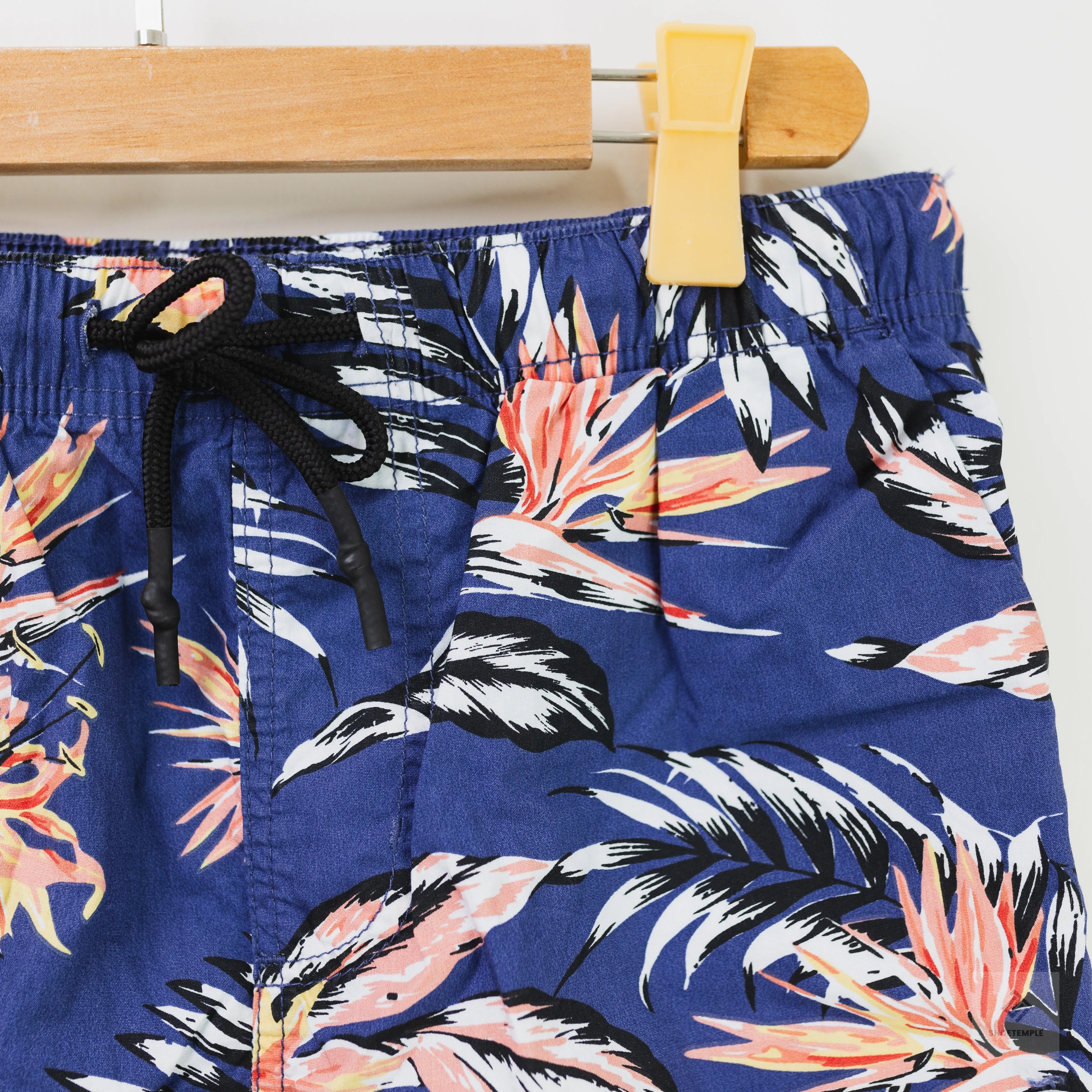 Mantaray Shorts
