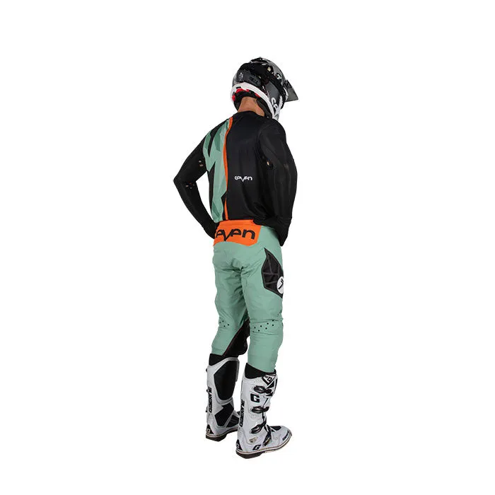 Zero Raider Pant - Paste